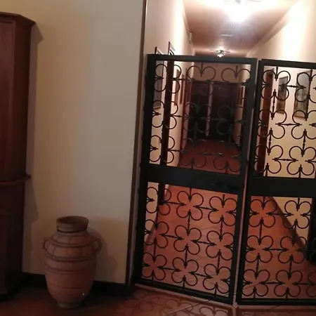 Casa vacanze For 6 People In Luzi Farmhouse