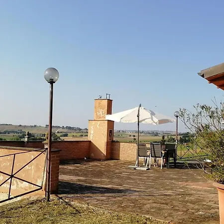 For 6 People In Luzi Farmhouse Casa vacanze Passo di Treia