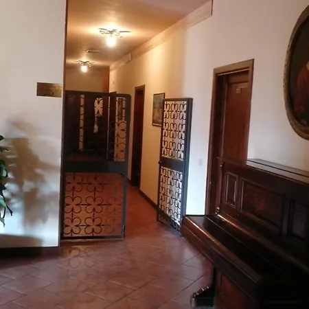 For 6 People In Luzi Farmhouse Casa vacanze Passo di Treia